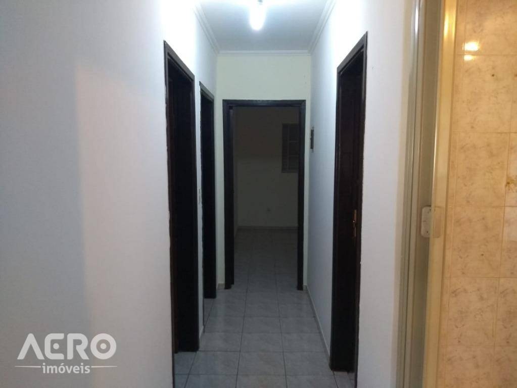 Casa à venda com 3 quartos, 124m² - Foto 5