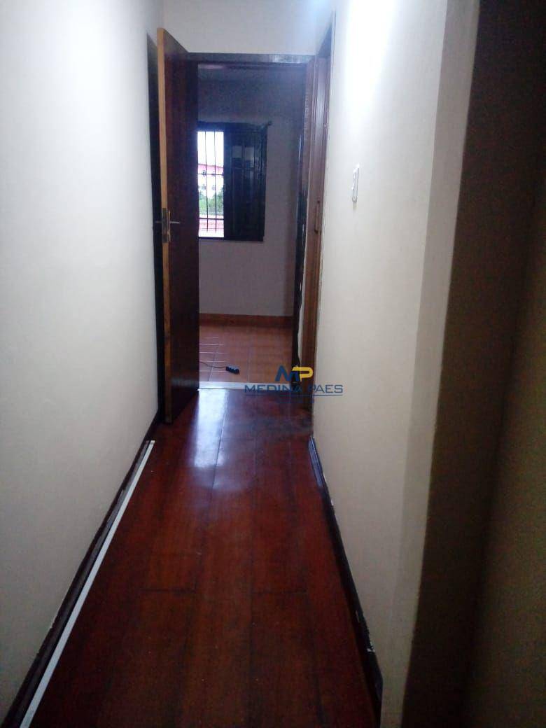 Casa à venda com 3 quartos, 200M2 - Foto 9