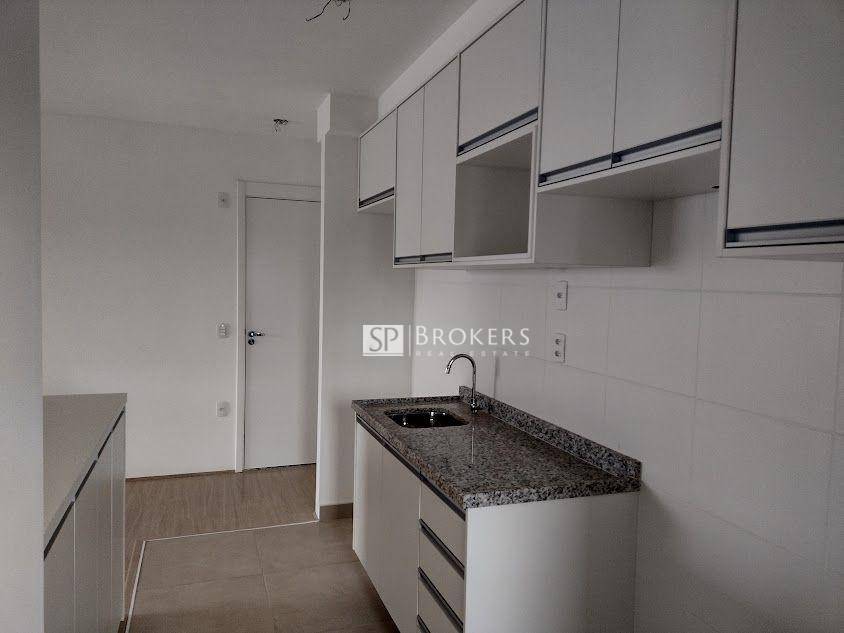 Apartamento para alugar com 3 quartos, 70m² - Foto 11