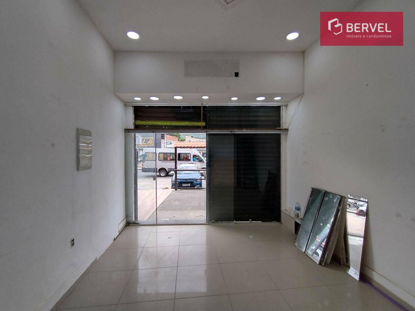 Loja-Salão para alugar, 49m² - Foto 3