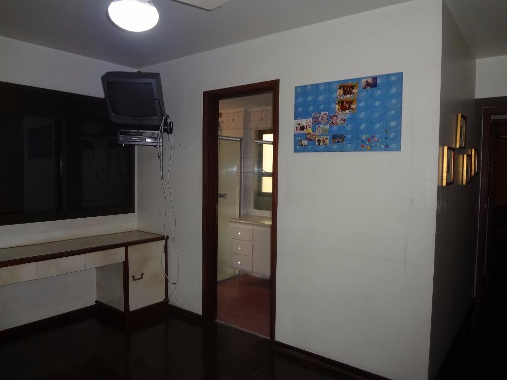 Apartamento à venda e aluguel com 4 quartos, 297m² - Foto 13