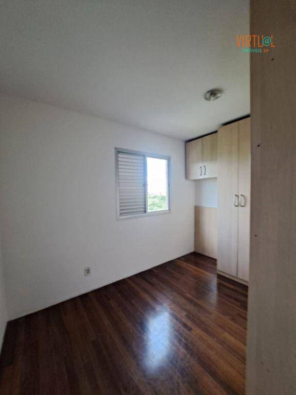 Apartamento à venda com 3 quartos, 64m² - Foto 13