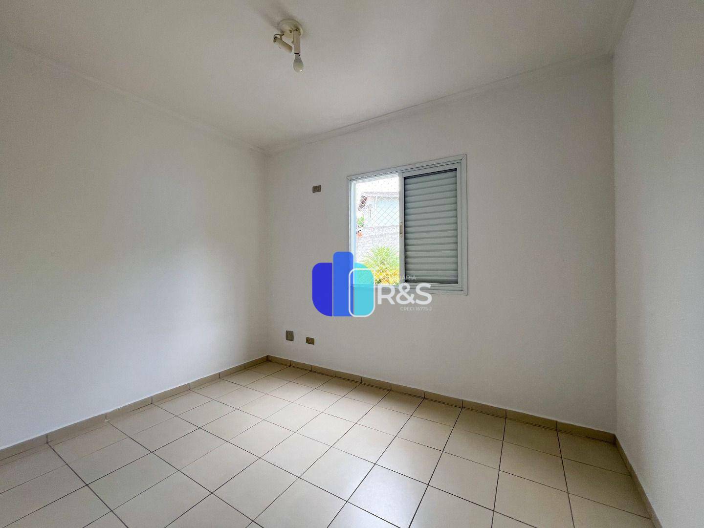 Apartamento à venda com 3 quartos, 76m² - Foto 6