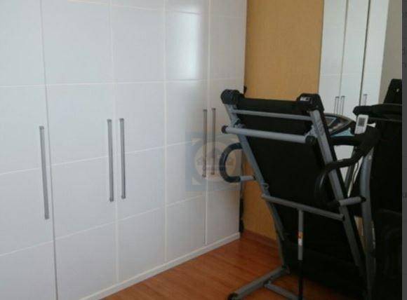 Apartamento à venda com 2 quartos, 70m² - Foto 4