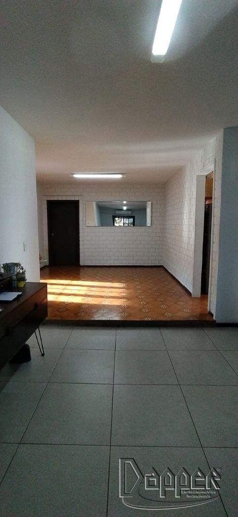 Casa à venda com 3 quartos, 182m² - Foto 3