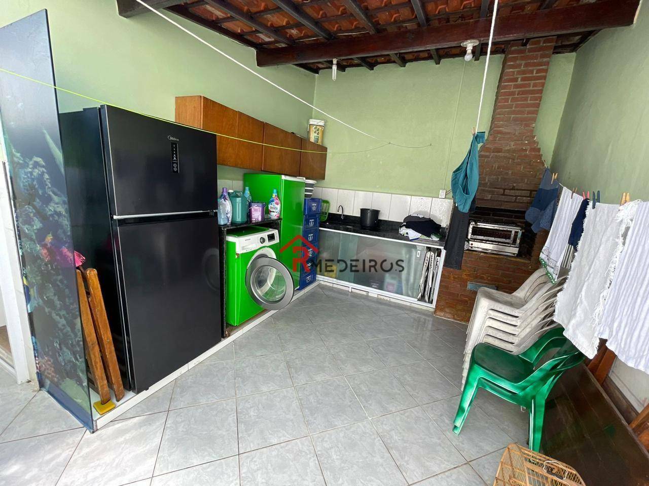 Casa à venda com 2 quartos, 70m² - Foto 21