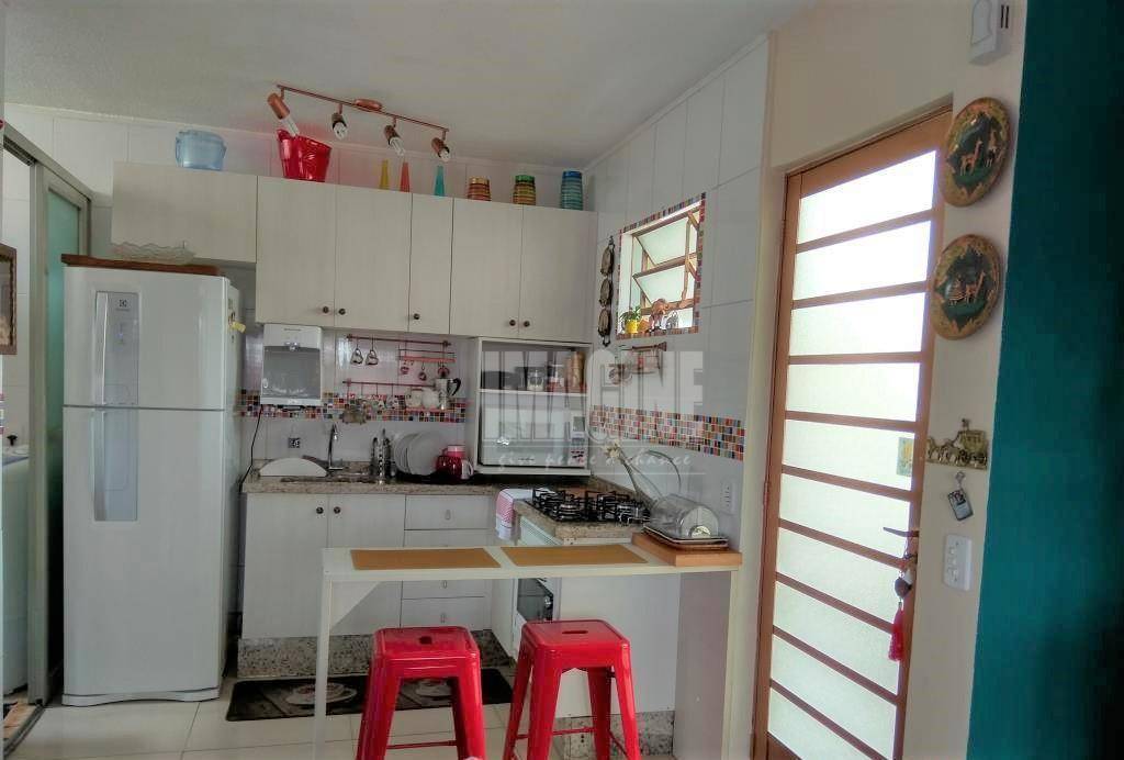 Apartamento à venda com 3 quartos, 57m² - Foto 2