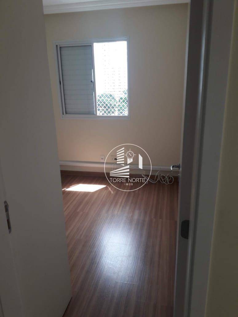 Apartamento para alugar com 3 quartos, 140m² - Foto 15