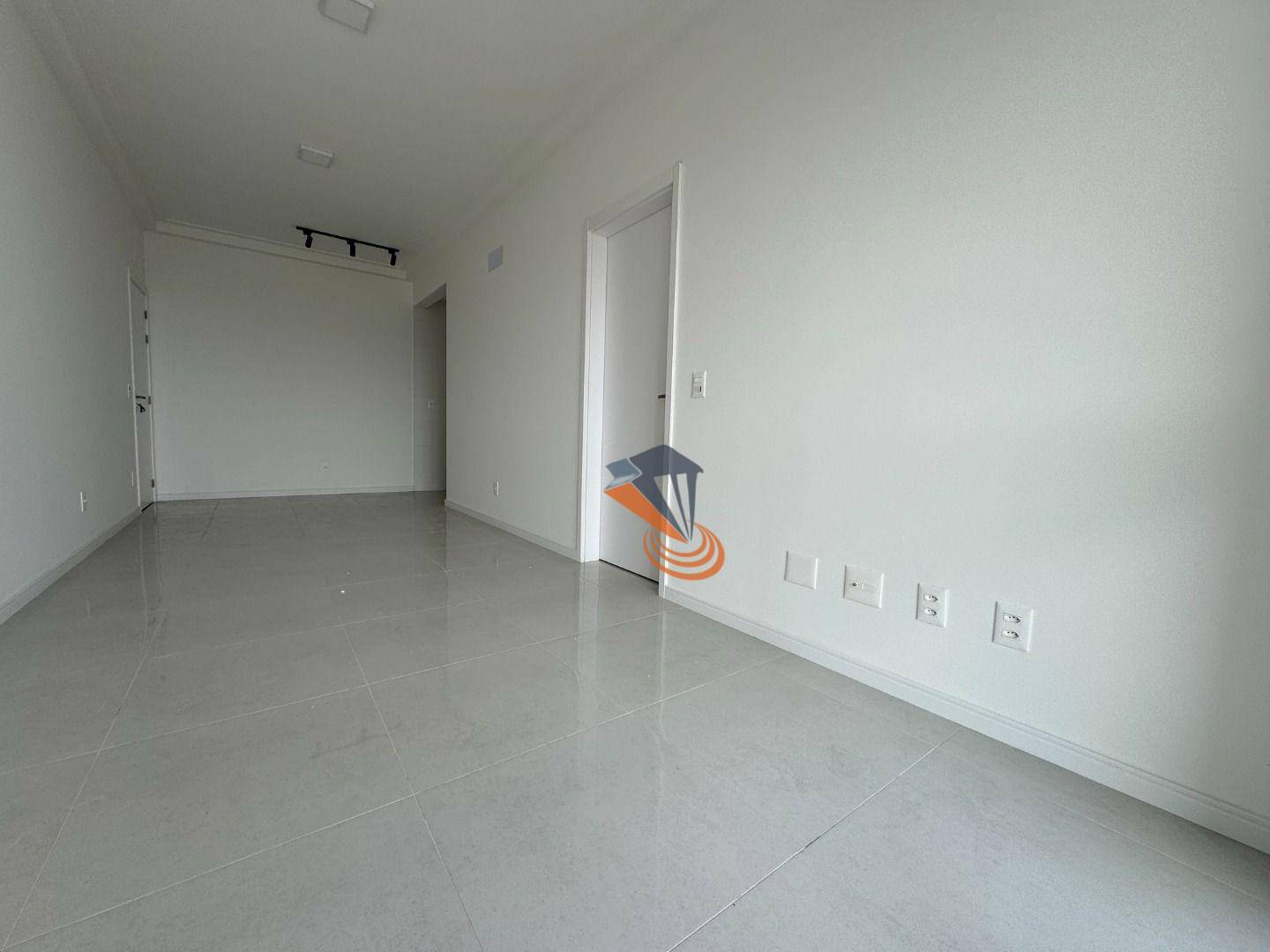 Apartamento à venda com 3 quartos, 86m² - Foto 15