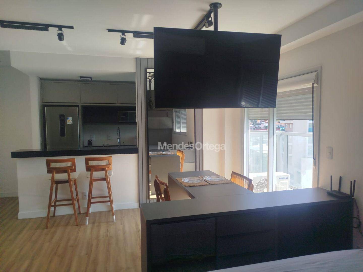 Apartamento, 1 quarto, 37 m² - Foto 1