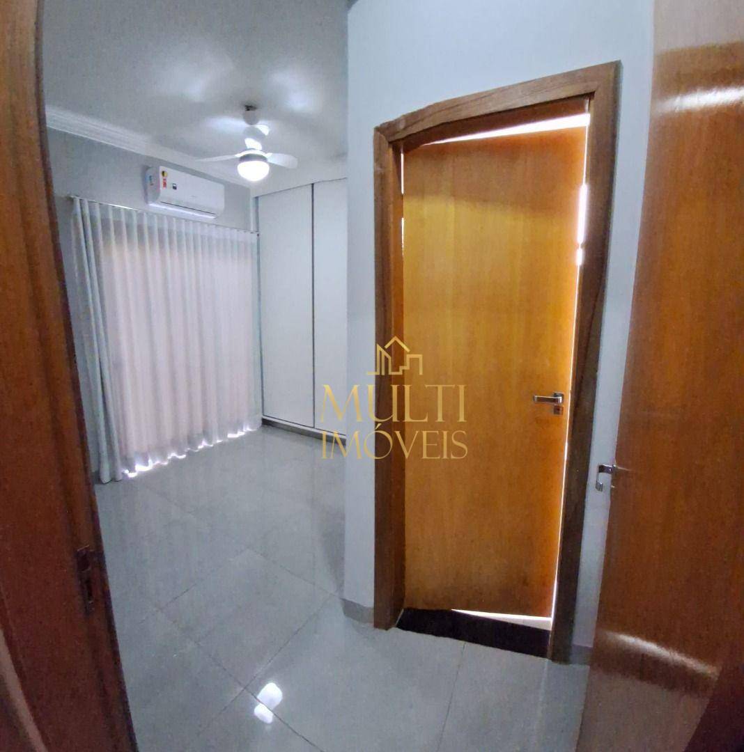 Casa de Condomínio à venda com 3 quartos, 140m² - Foto 2