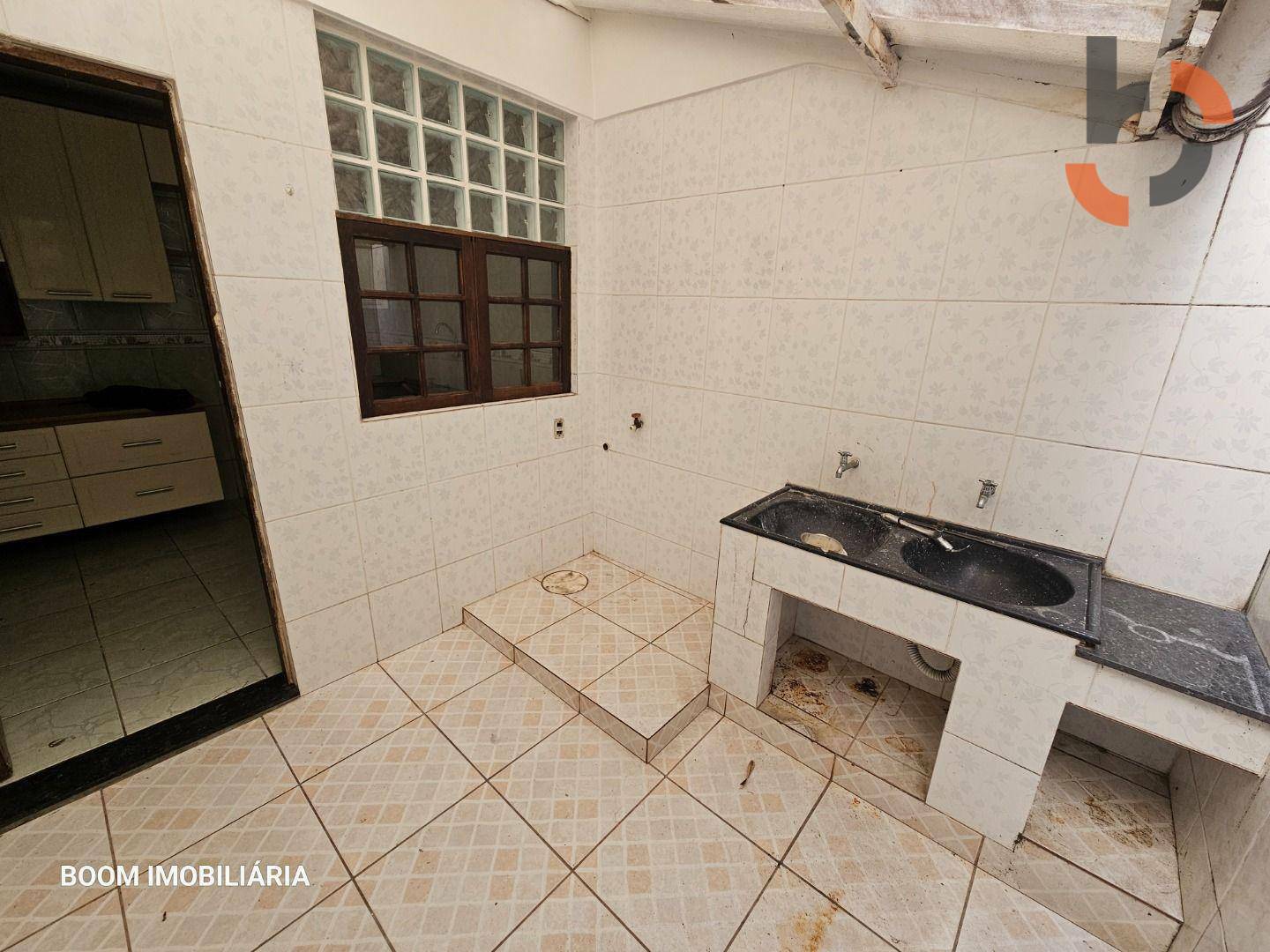 Casa à venda com 2 quartos, 92m² - Foto 13