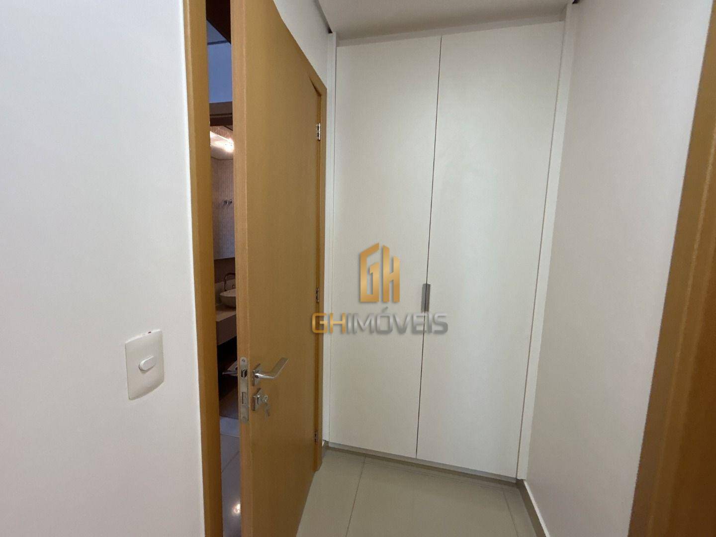 Apartamento à venda com 3 quartos, 121m² - Foto 10