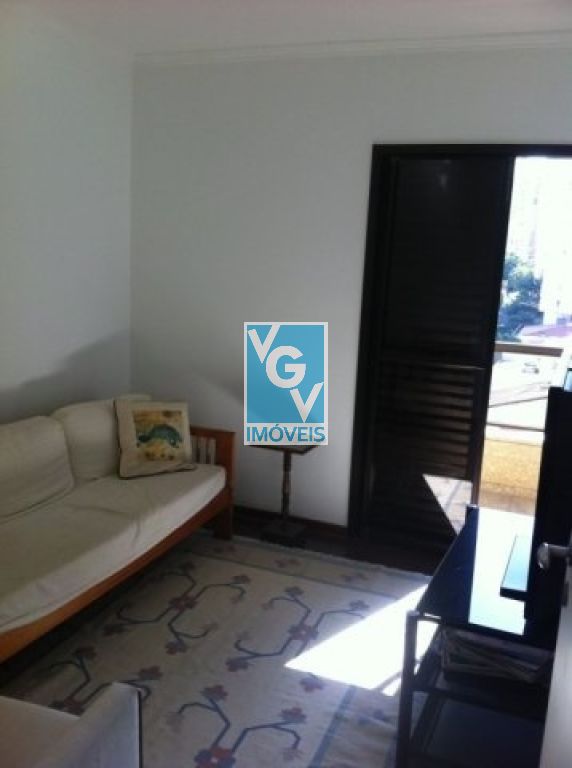 Apartamento à venda com 3 quartos, 140m² - Foto 6