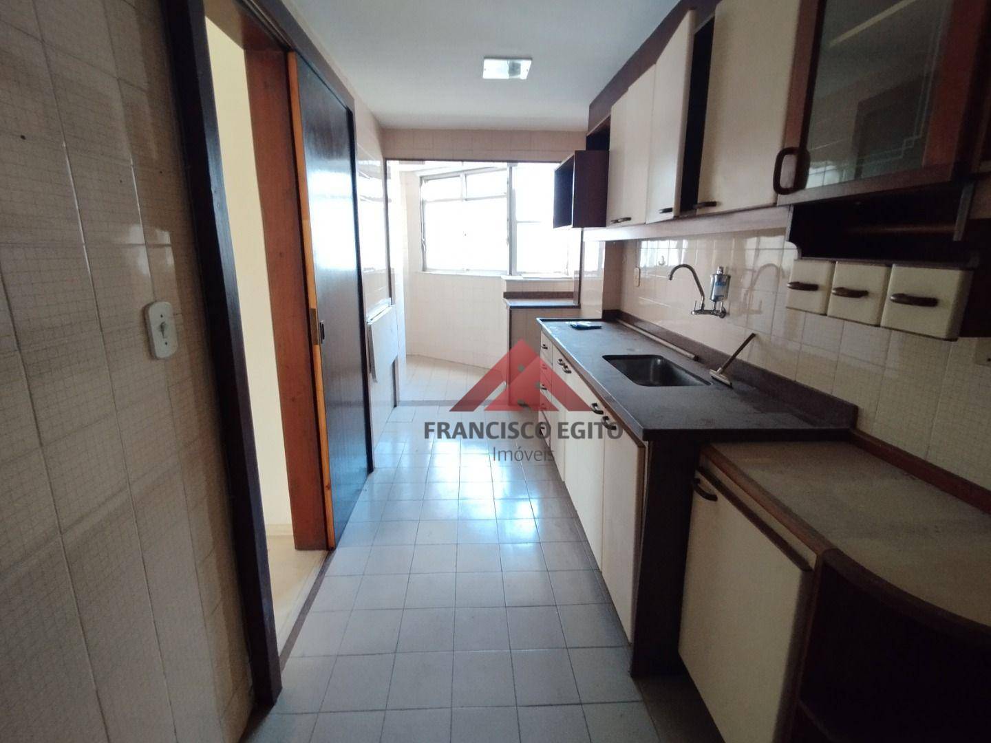 Apartamento à venda com 2 quartos, 70m² - Foto 19