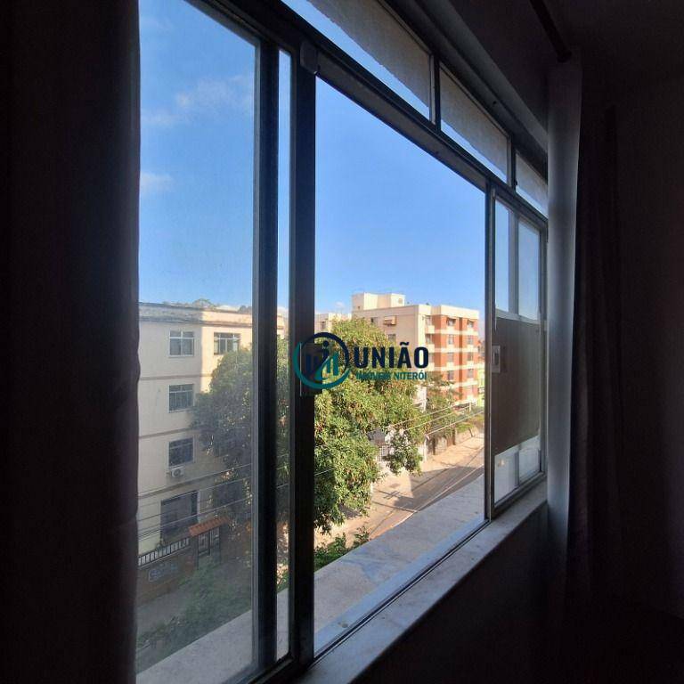 Apartamento à venda com 2 quartos, 78m² - Foto 7