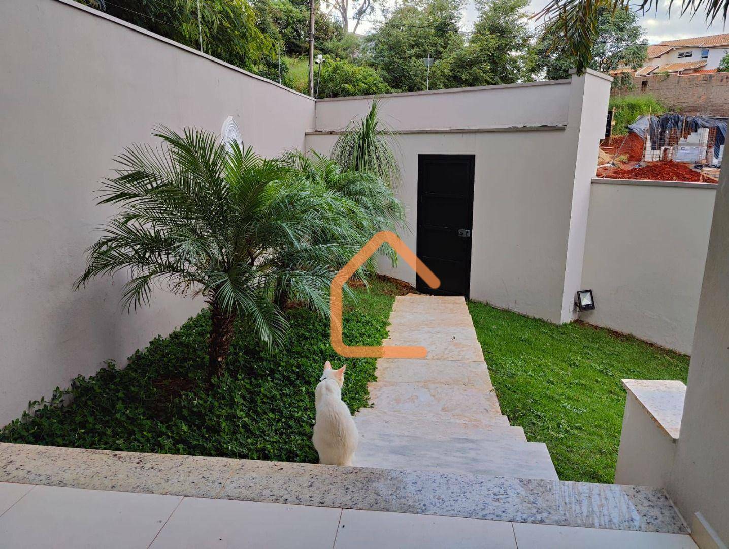 Casa à venda com 3 quartos, 300m² - Foto 21