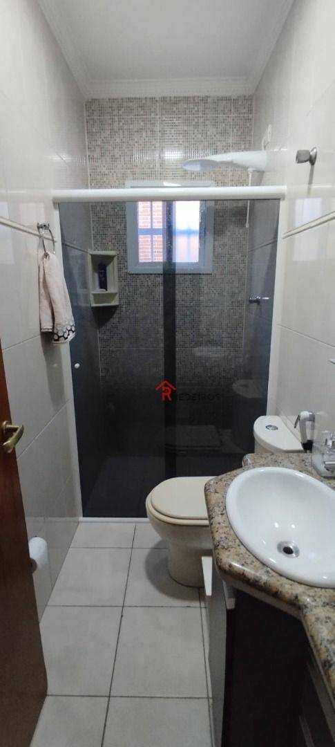 Casa à venda com 2 quartos, 106m² - Foto 14