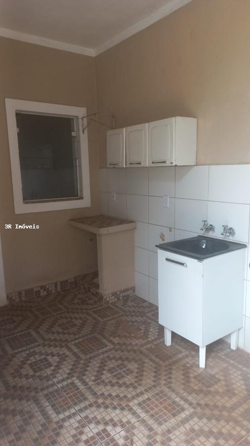 Casa à venda com 3 quartos, 200m² - Foto 22