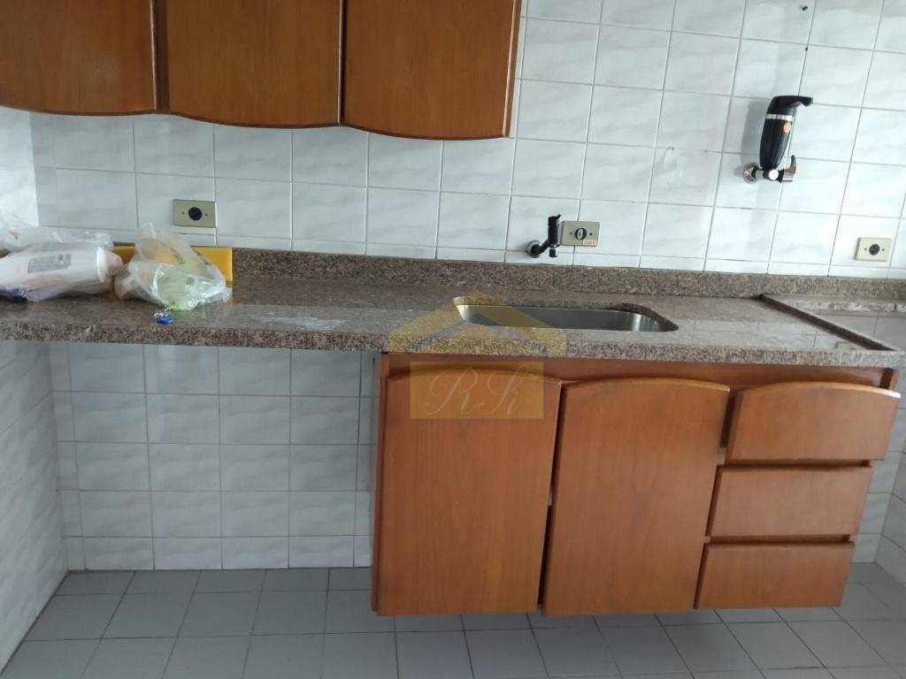 Apartamento para alugar com 2 quartos, 64m² - Foto 4