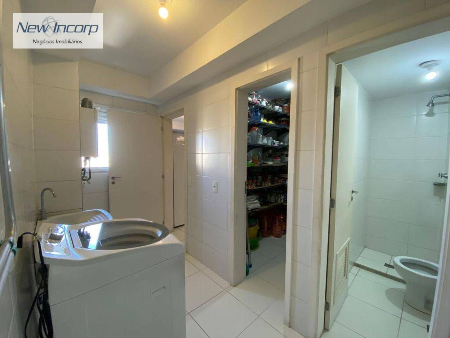 Apartamento à venda com 4 quartos, 238m² - Foto 11