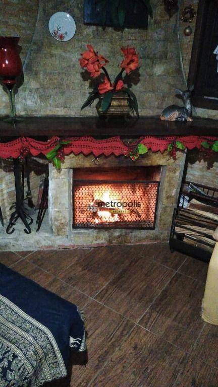 Chácara, 3 quartos, 2400 m² - Foto 2