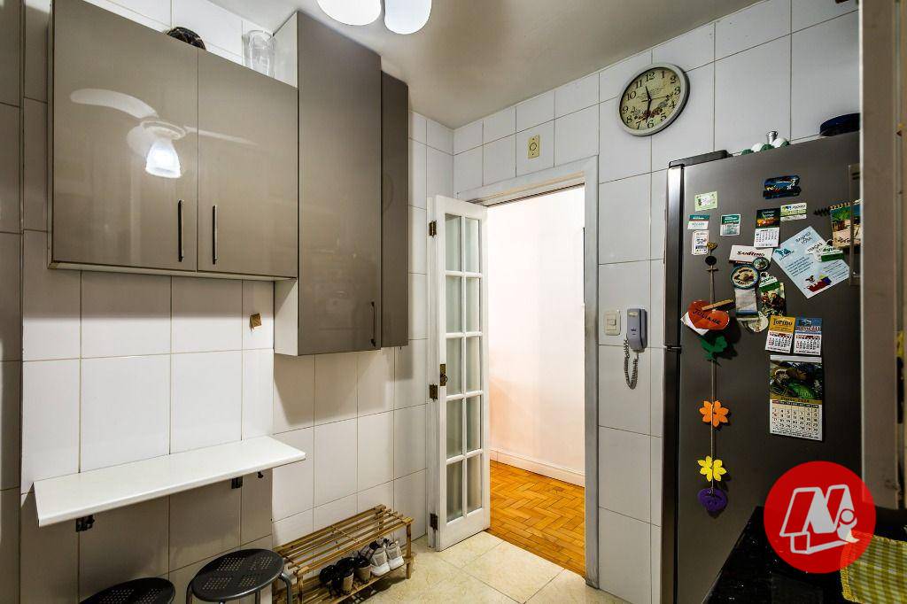 Apartamento à venda com 3 quartos, 95m² - Foto 13