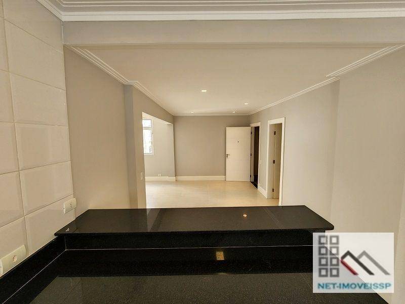 Apartamento à venda com 3 quartos, 165m² - Foto 15