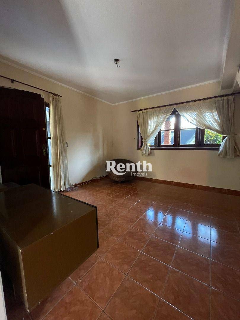 Sobrado à venda com 3 quartos, 244m² - Foto 4