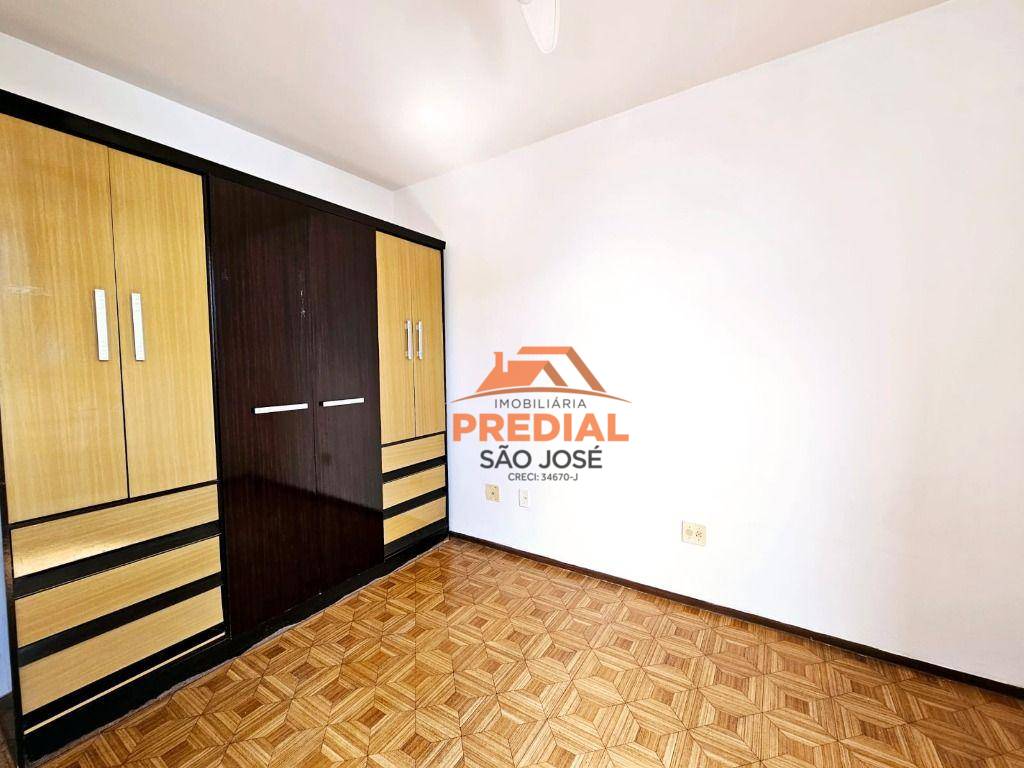 Apartamento à venda com 3 quartos, 82m² - Foto 10