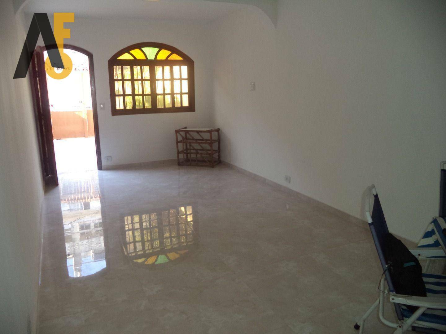 Casa de Condomínio à venda com 2 quartos, 80m² - Foto 2