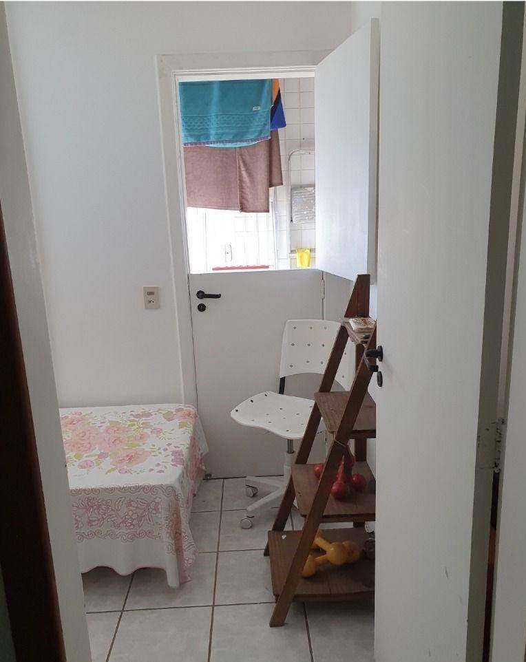 Apartamento à venda com 3 quartos, 125m² - Foto 12