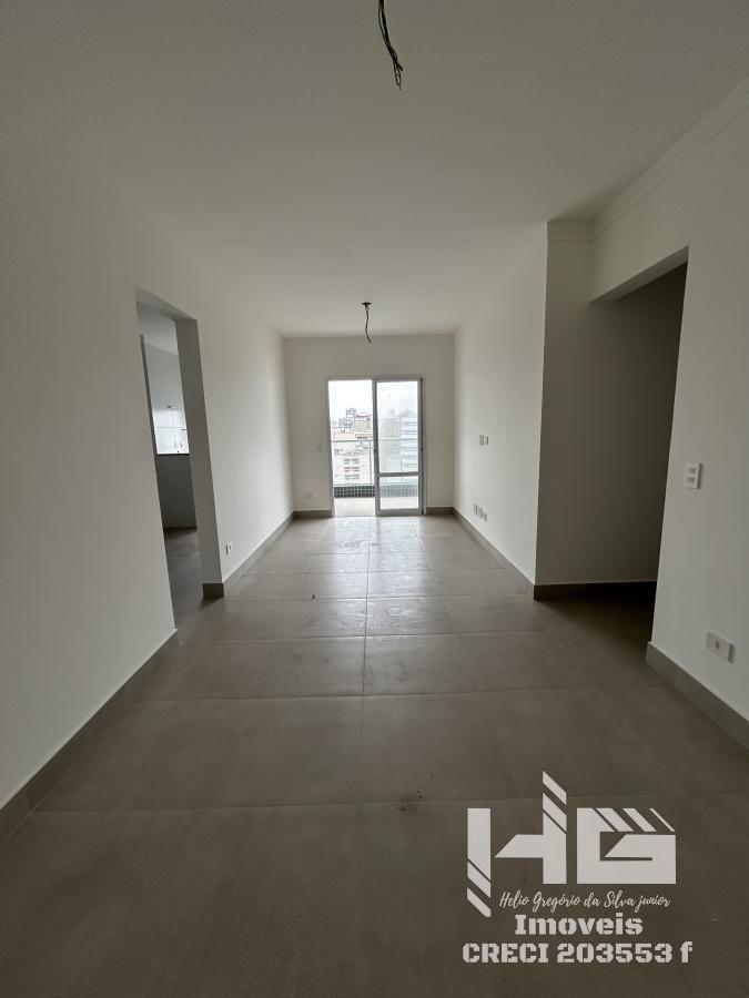 Apartamento à venda com 3 quartos, 98m² - Foto 2