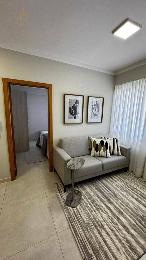 Apartamento à venda com 1 quarto, 43m² - Foto 7