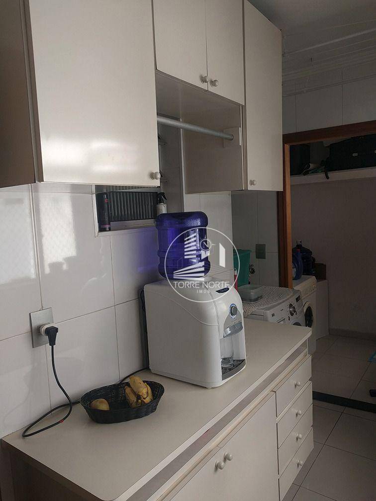 Apartamento à venda com 3 quartos, 125m² - Foto 12