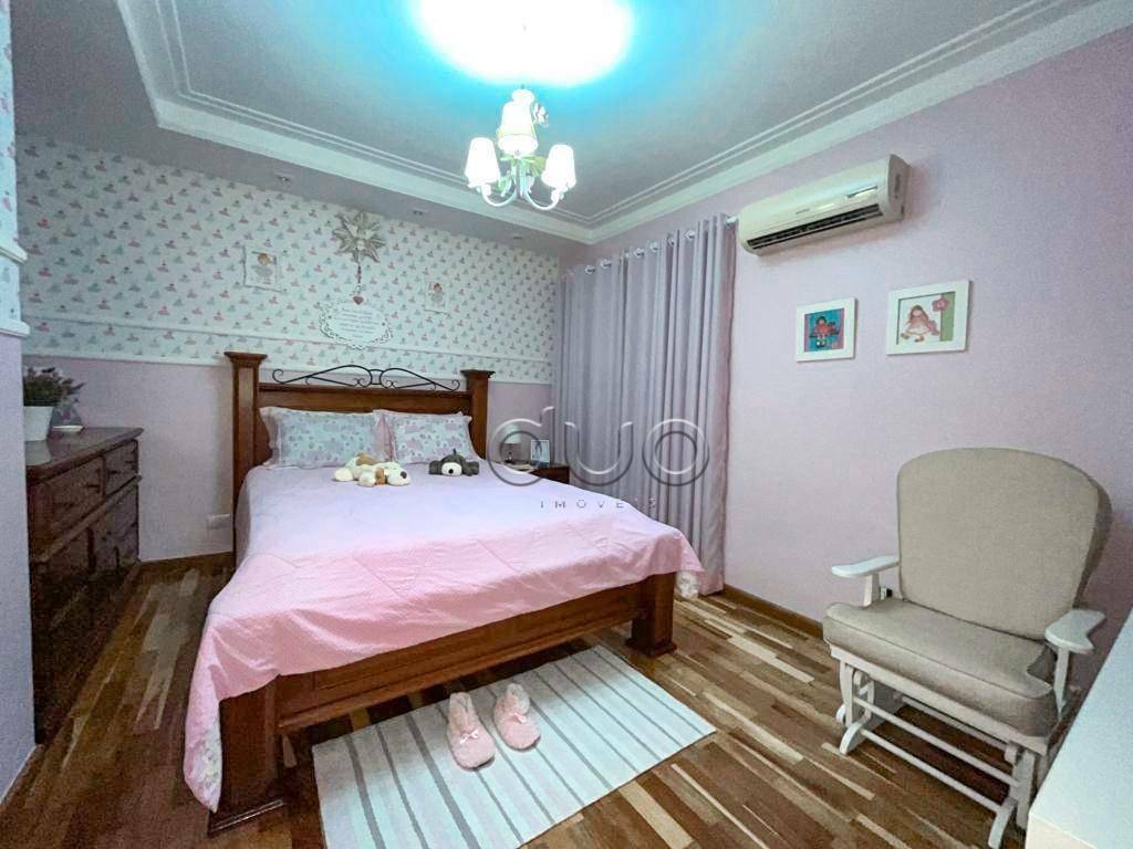 Casa de Condomínio à venda com 3 quartos, 330m² - Foto 32