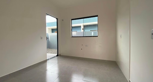 Casa à venda com 2 quartos, 59m² - Foto 4