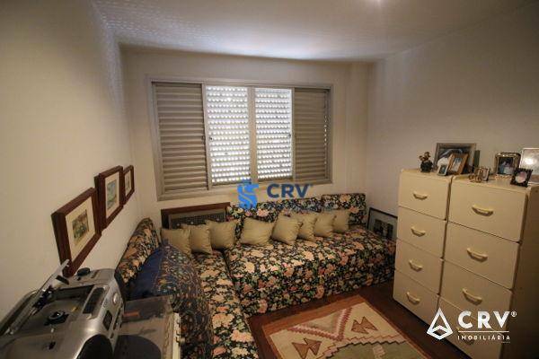 Apartamento à venda com 3 quartos, 210m² - Foto 5