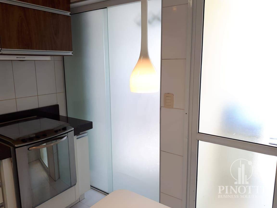 Apartamento à venda com 3 quartos, 120m² - Foto 12