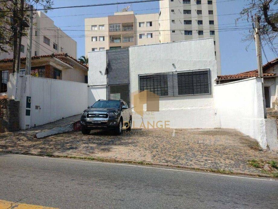 Casa à venda com 4 quartos, 290m² - Foto 1