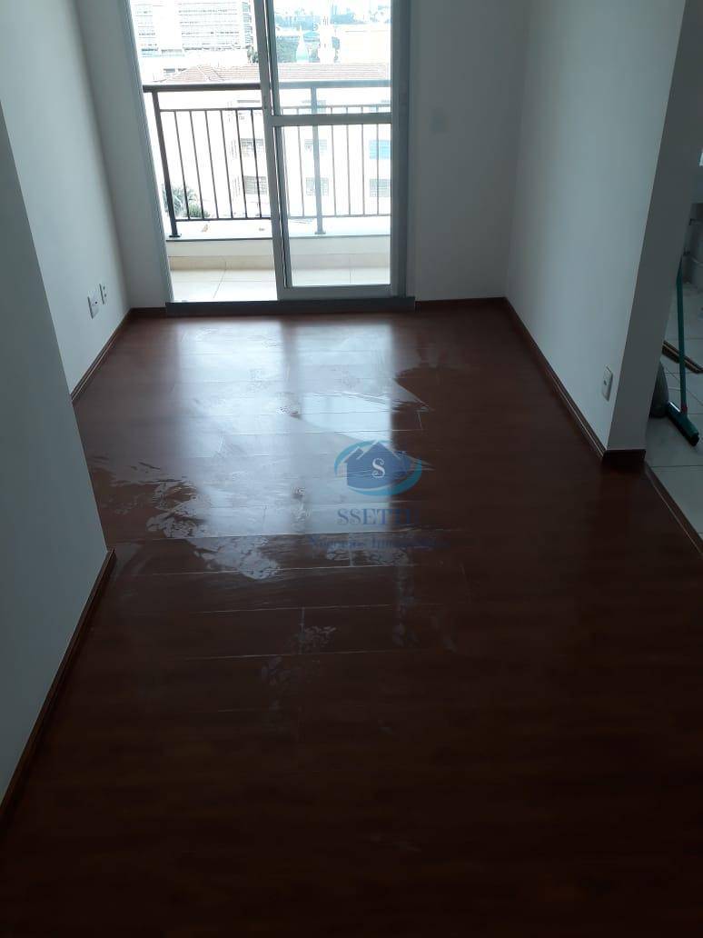 Apartamento à venda com 2 quartos, 46m² - Foto 1