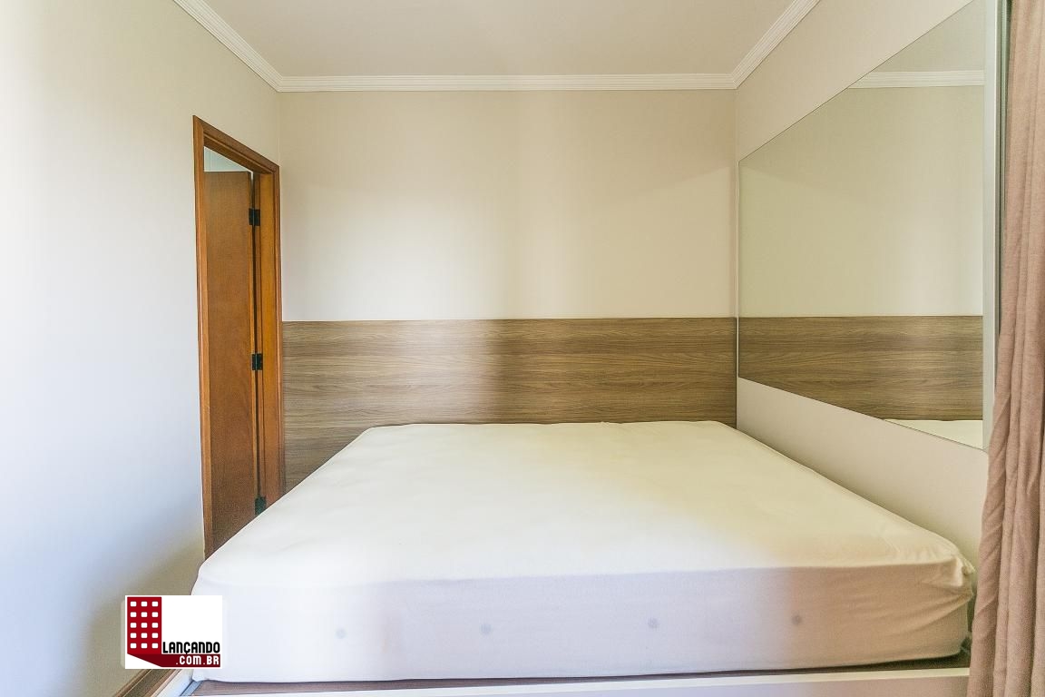 Apartamento à venda com 3 quartos, 75m² - Foto 12