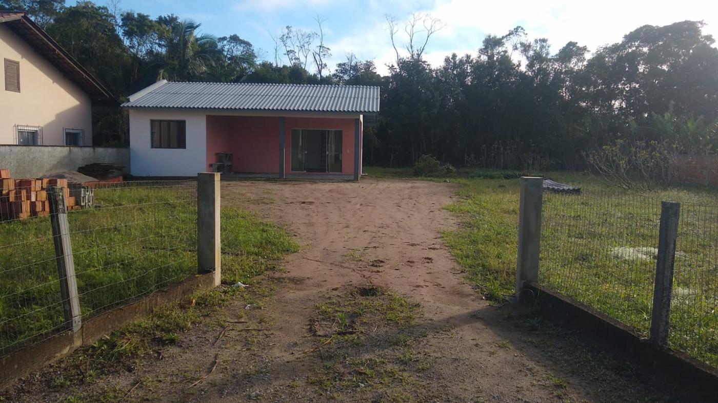 Fazenda à venda com 2 quartos, 80m² - Foto 1