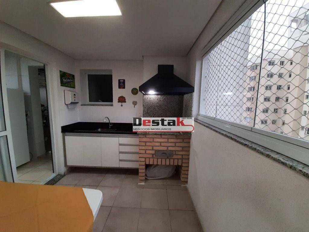 Apartamento à venda com 3 quartos, 158m² - Foto 10