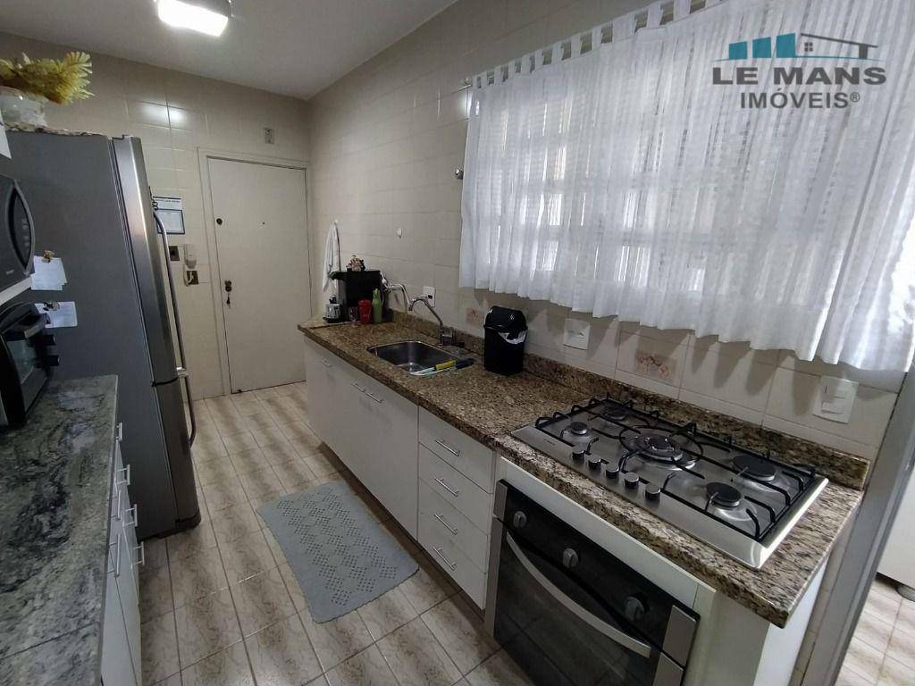 Apartamento à venda com 3 quartos, 120m² - Foto 7