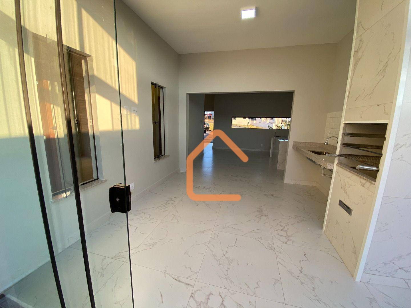 Casa à venda com 3 quartos, 150m² - Foto 11