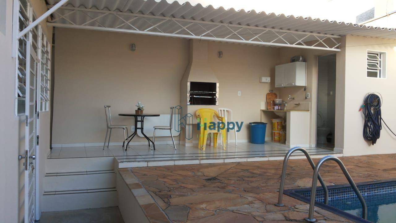 Casa à venda com 3 quartos, 199m² - Foto 30