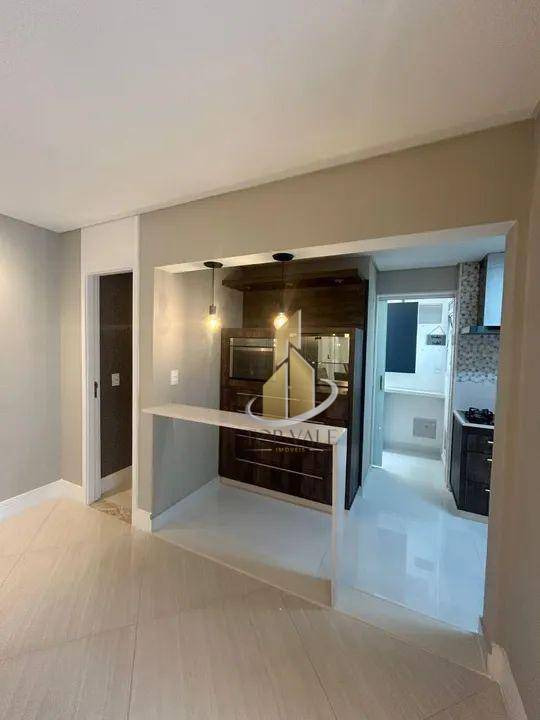 Apartamento à venda com 2 quartos, 90m² - Foto 1