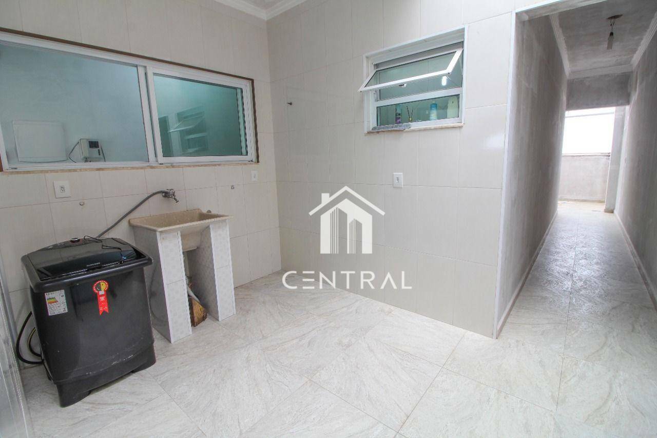 Casa à venda com 3 quartos, 250m² - Foto 16