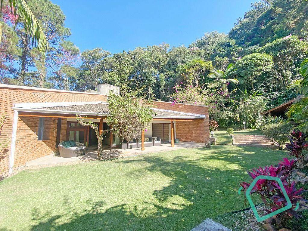 Casa de Condomínio à venda com 4 quartos, 368m² - Foto 1